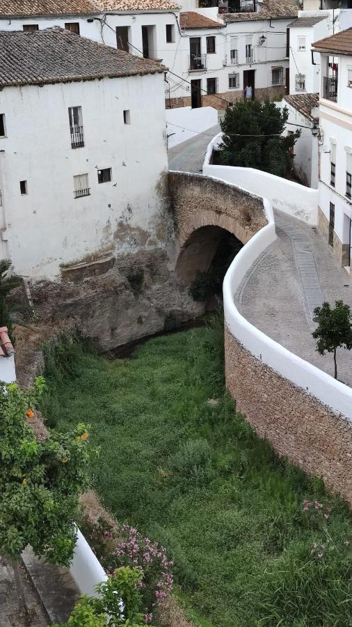 El Nido De La Galeria Lejlighed Setenil De Las Bodegas Eksteriør billede